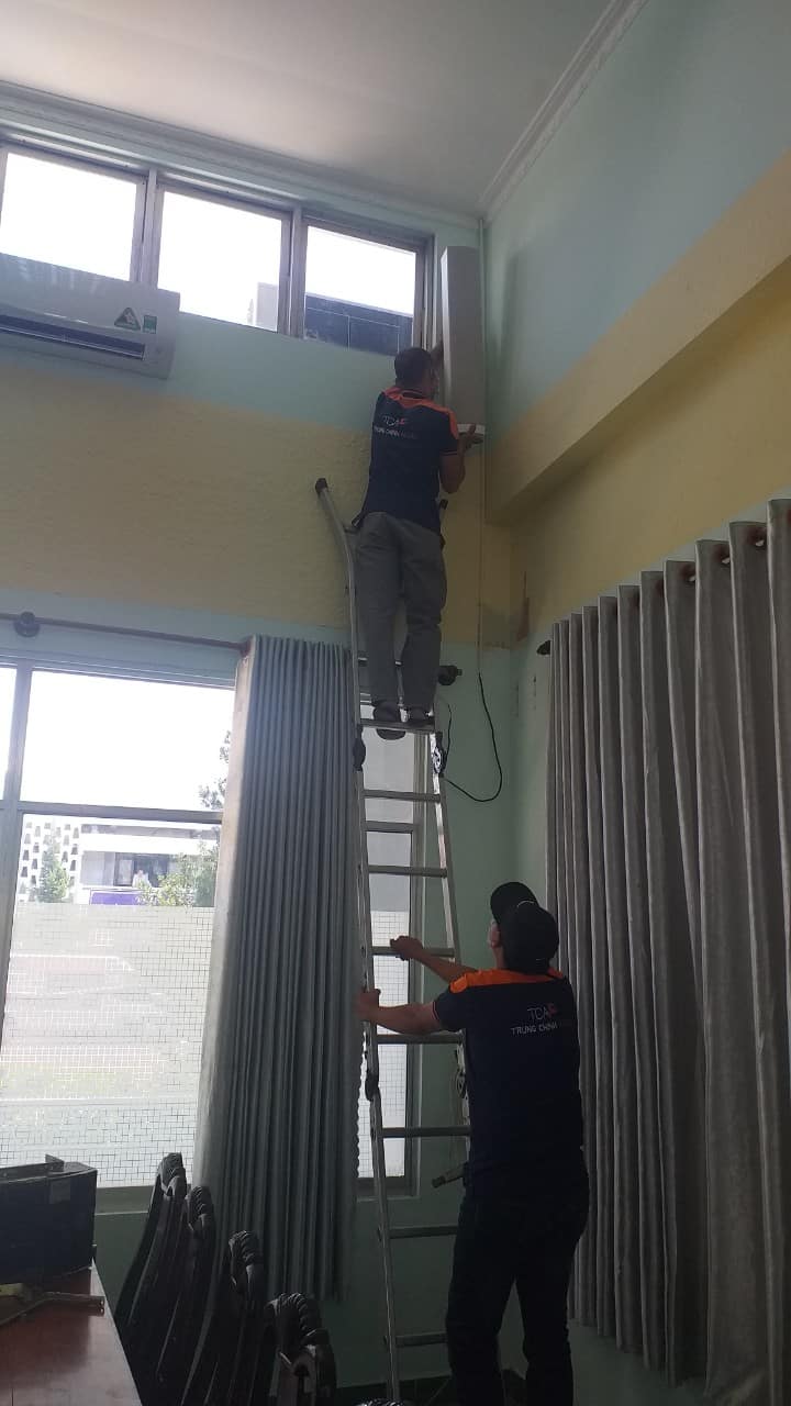 Thi công âm thanh hội trường phòng họp Cai Lậy